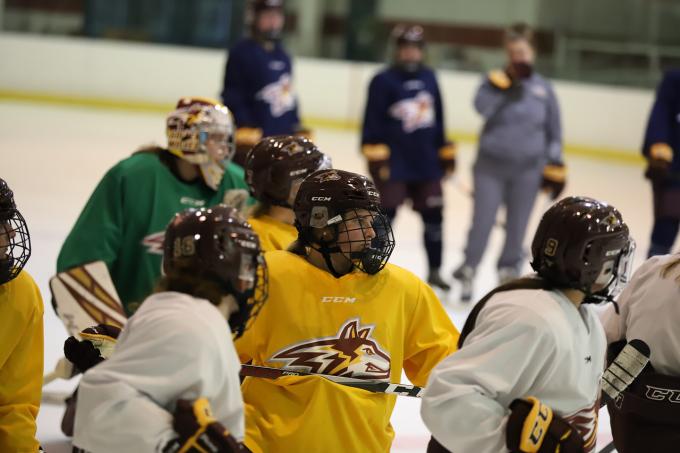 ϲʿapp Women's Ice Hockey First Practice