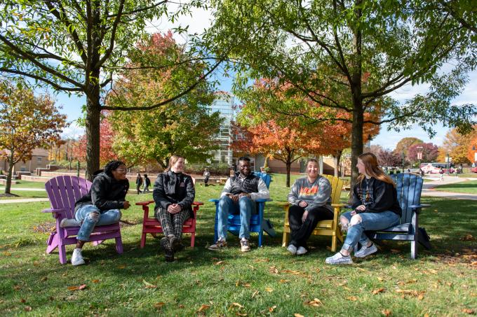 Students on ϲʿapp's campus in fall 2023.